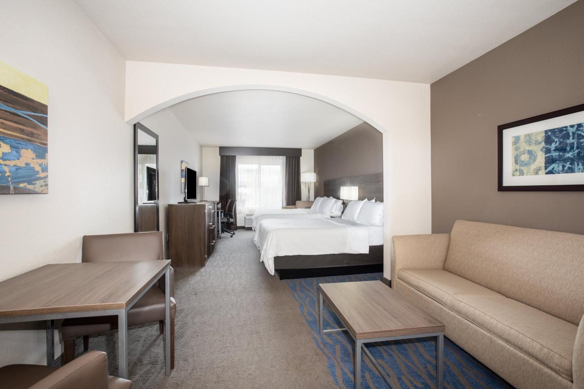 Holiday Inn Express & Suites Manhattan By Ihg Exterior foto